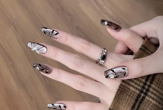 Bao Lâu Nên Làm Lại Nail Để Móng Luôn Khỏe Và Đẹp?