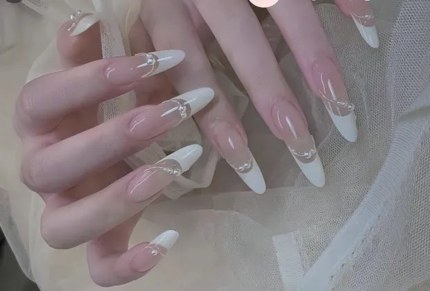 Lợi Ích Của Việc Chăm Sóc Móng Định Kỳ Tại Spa Nail