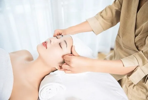 Những Dấu Hiệu Bạn Đang Căng Thẳng Và Cần Gội Đầu Thư Giãn Ngay